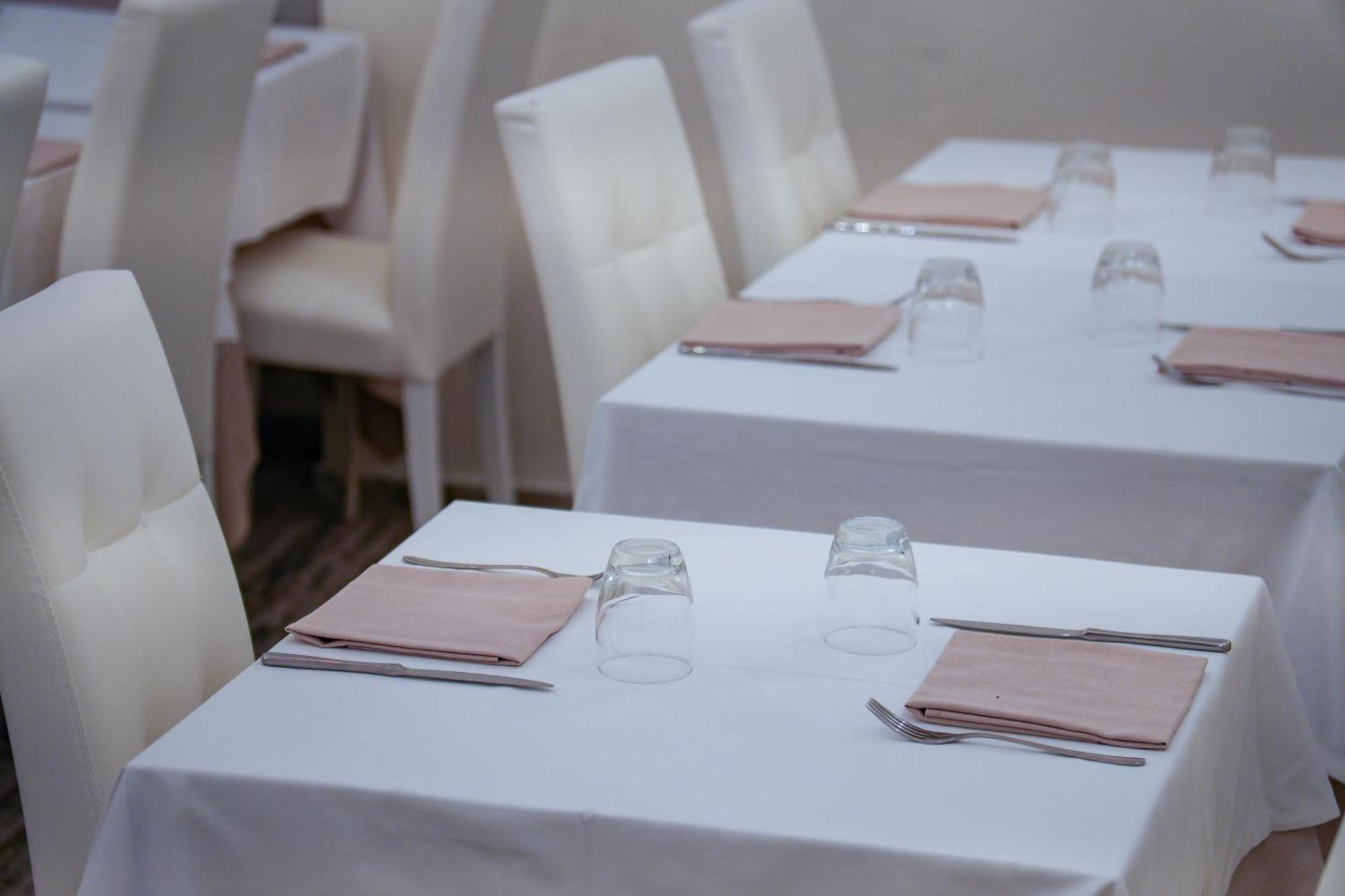 White Lerici Hotel Bagian luar foto