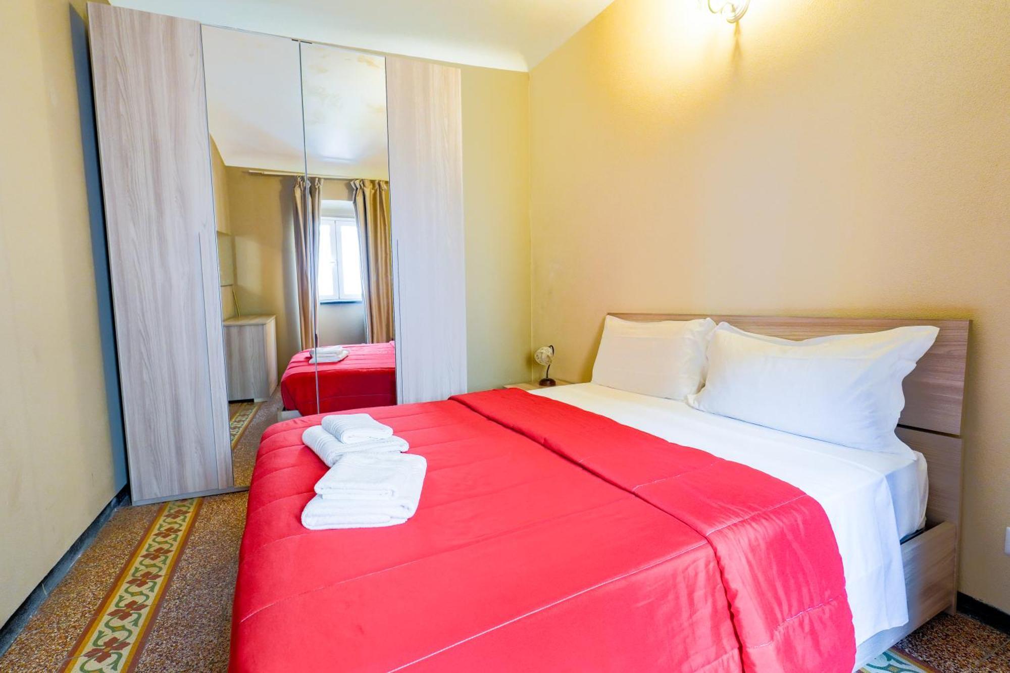 White Lerici Hotel Bagian luar foto