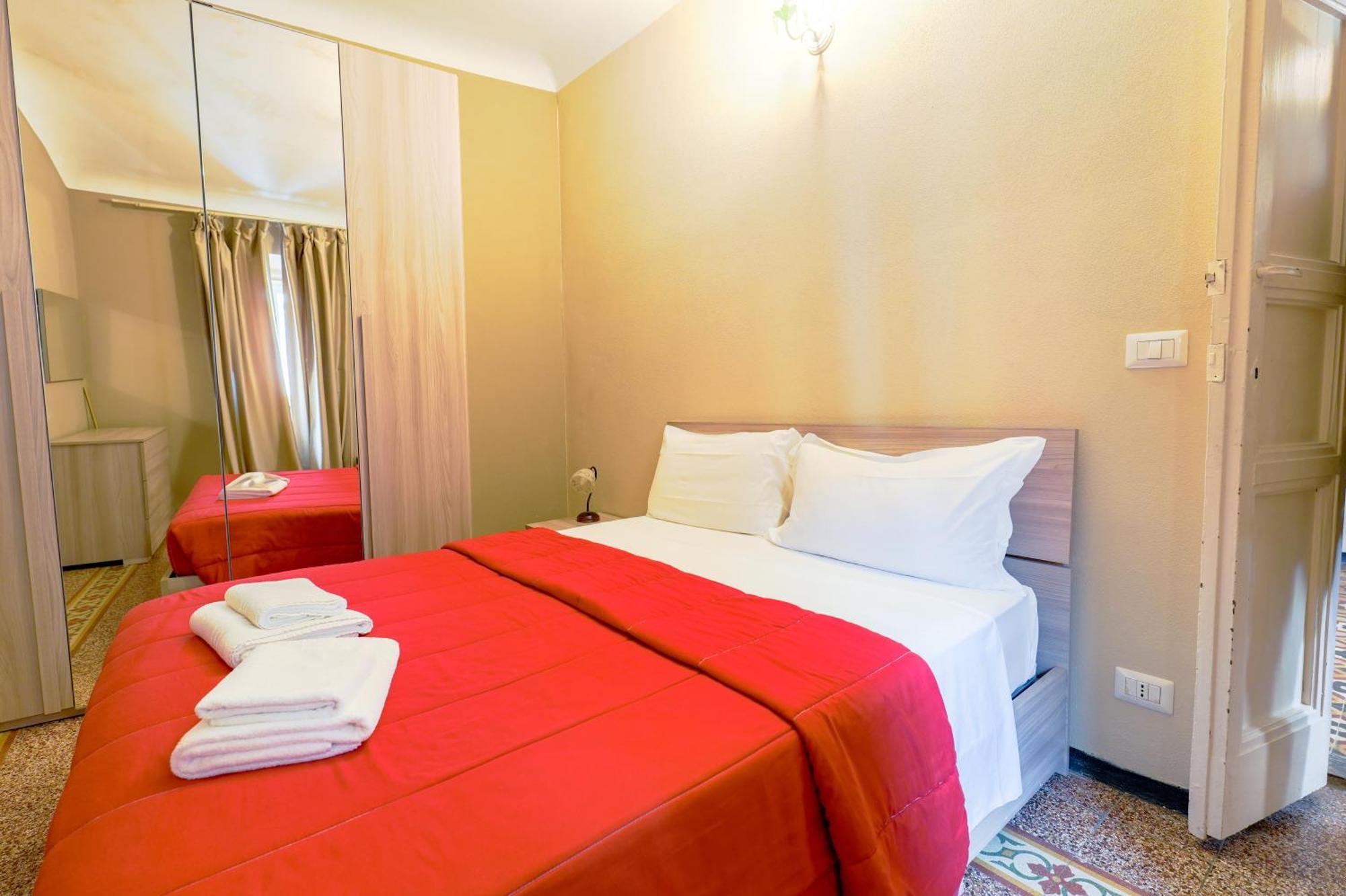 White Lerici Hotel Bagian luar foto
