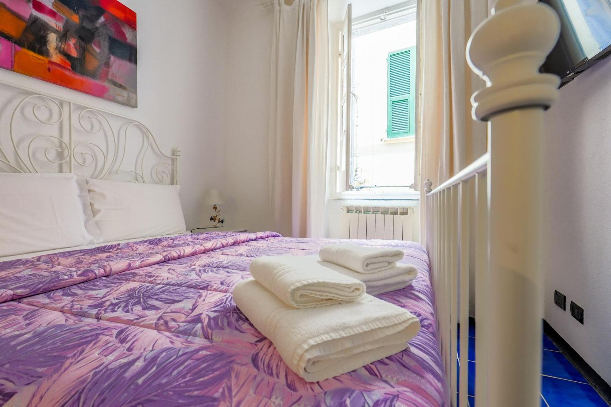 White Lerici Hotel Bagian luar foto